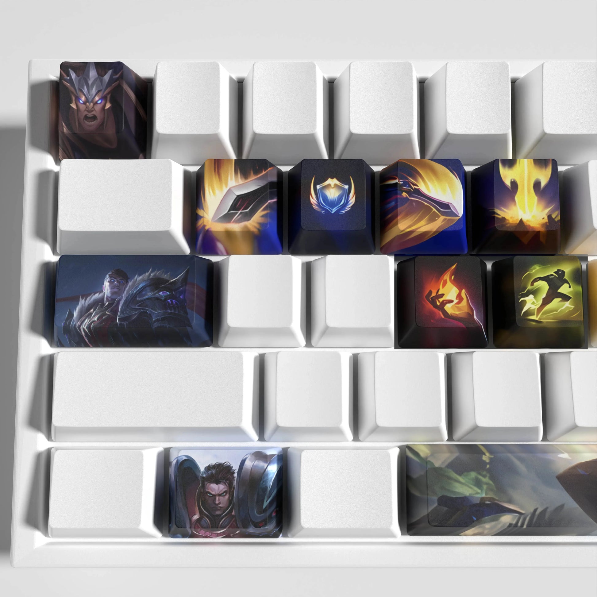 SPECIAL EDITION Fan-Made Garen KEYCAPS